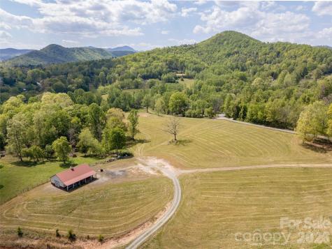 154 High Pasture Trail Mills River NC 28759