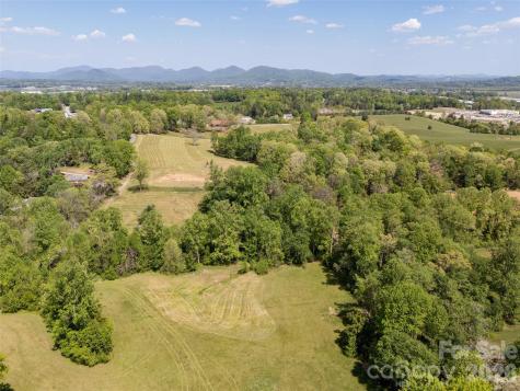 154 High Pasture Trail Mills River NC 28759