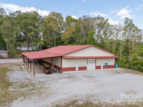 154 High Pasture Trail Mills River NC 28759