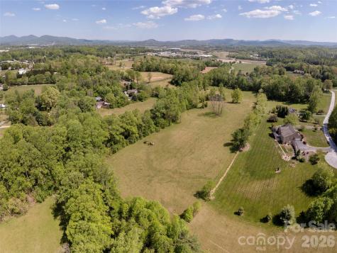 154 High Pasture Trail Mills River NC 28759
