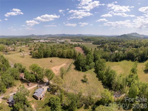 154 High Pasture Trail Mills River NC 28759