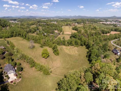154 High Pasture Trail Mills River NC 28759