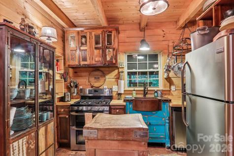 47 Lo Cove Maggie Valley NC 28751