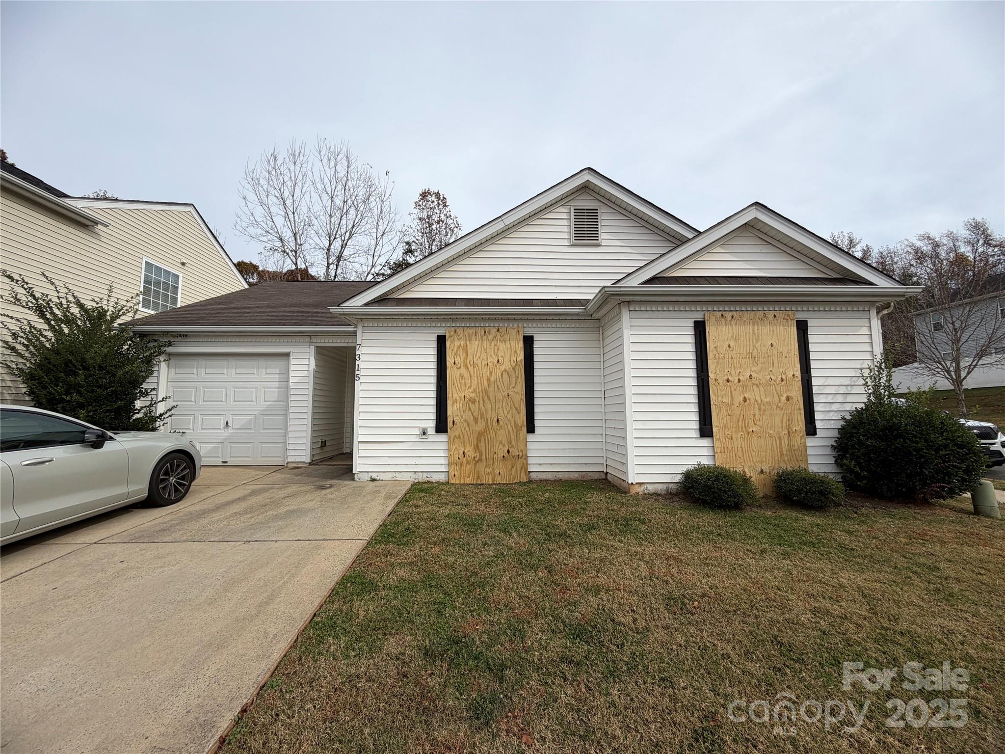 7315 Fig Lane Charlotte NC 28215