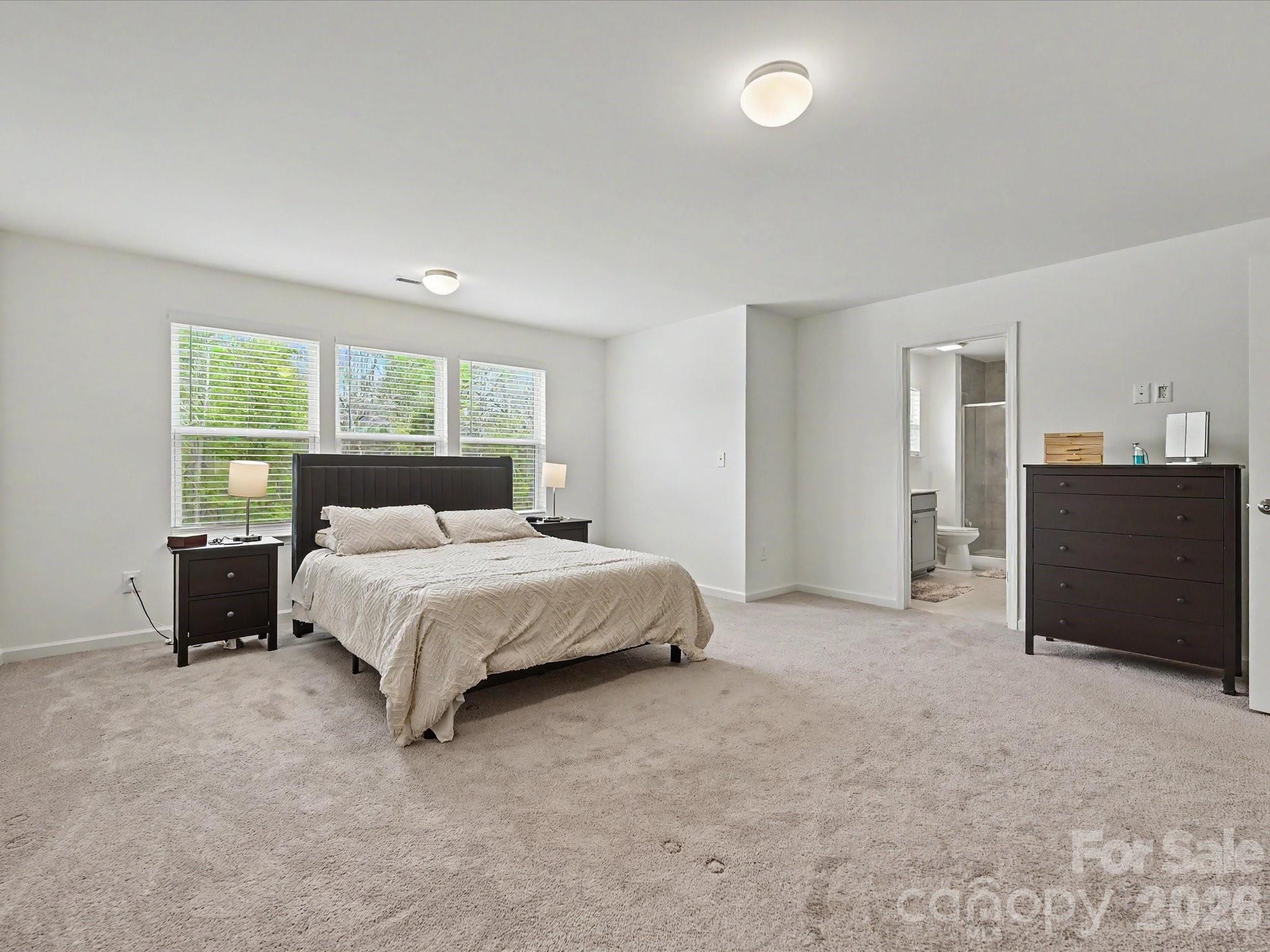 5125 Arbordale Way Mount Holly NC 28120
