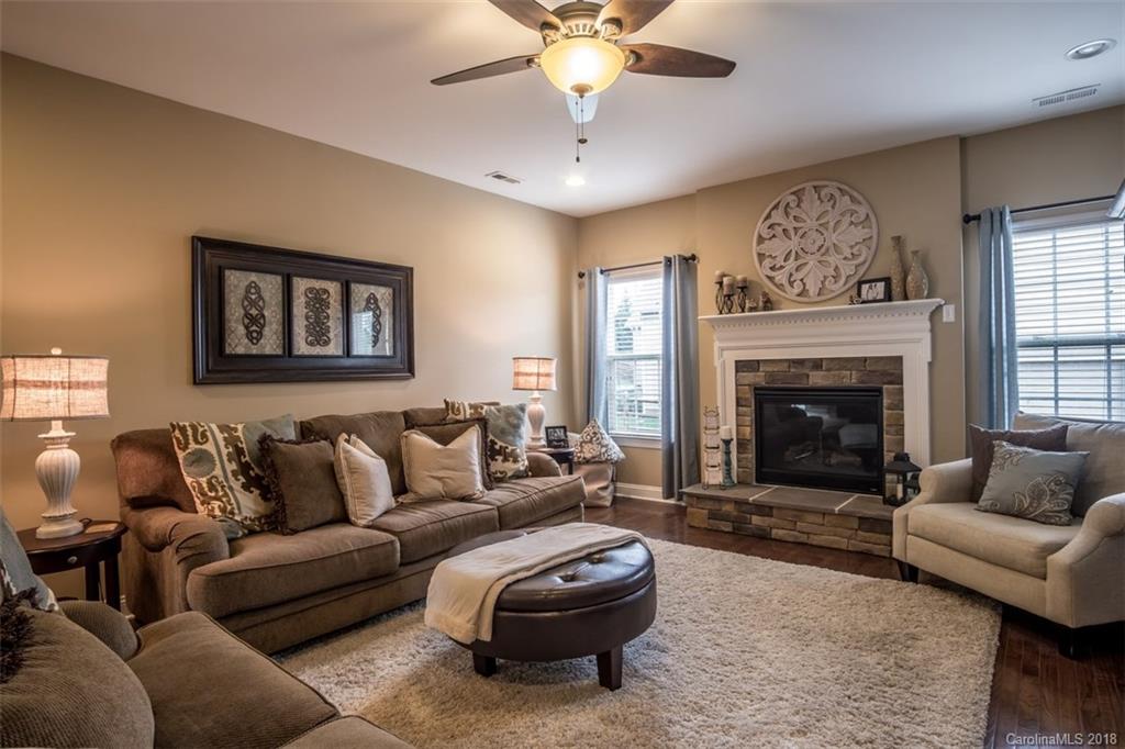 10214 Legolas Lane Charlotte NC 28269