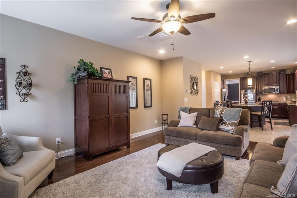 10214 Legolas Lane Charlotte NC 28269
