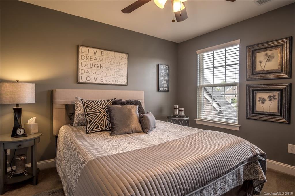 10214 Legolas Lane Charlotte NC 28269