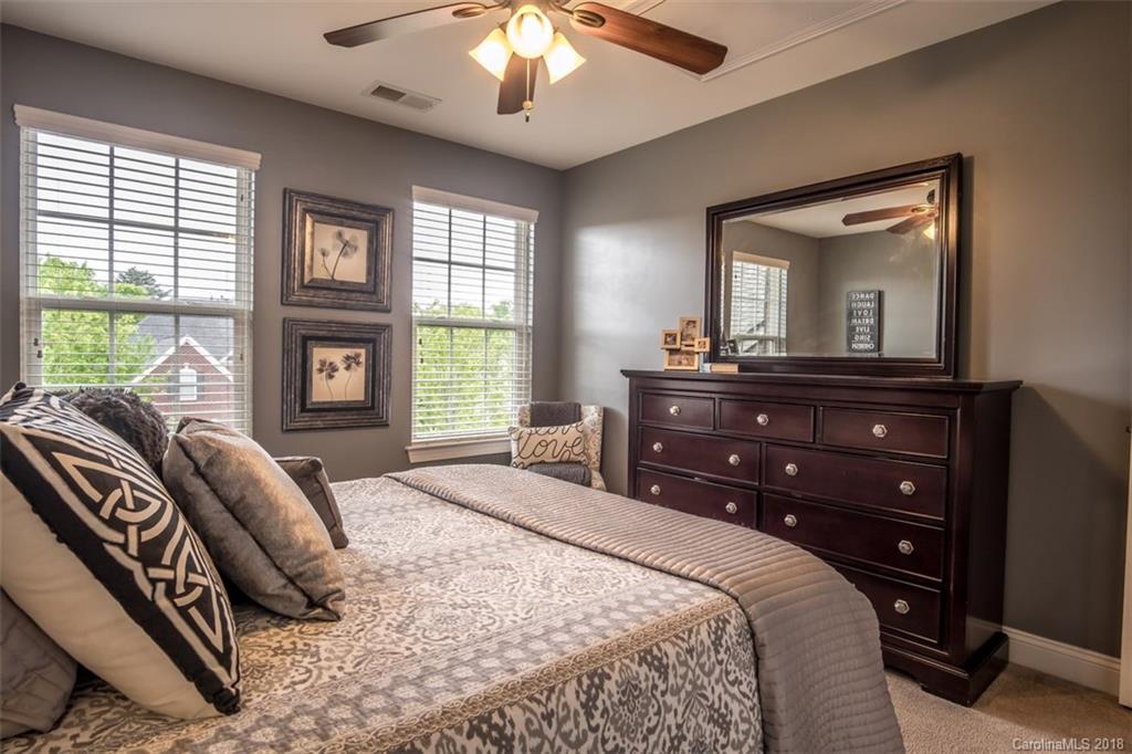 10214 Legolas Lane Charlotte NC 28269