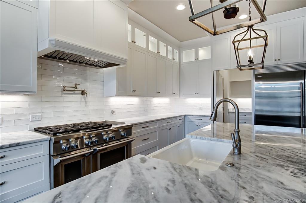 420 Greystone Road Charlotte NC 28209