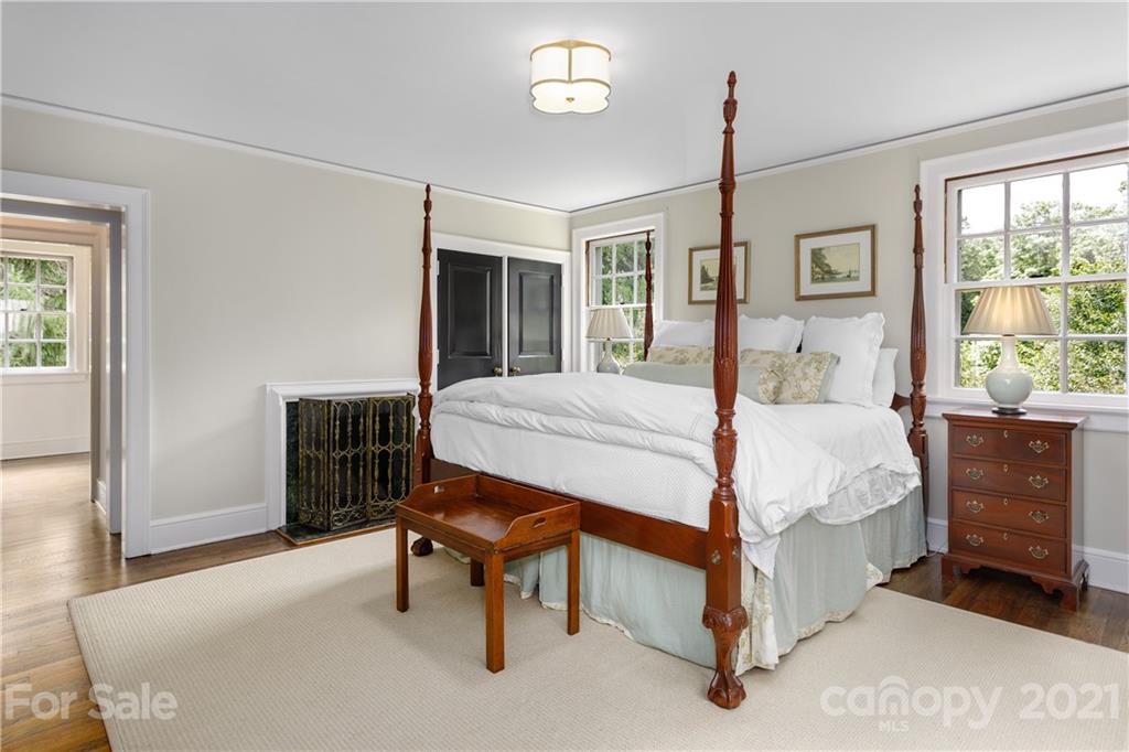 5 Westwood Road Asheville NC 28803