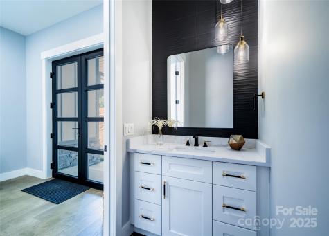 27 George Allen Ridge Arden NC 28704