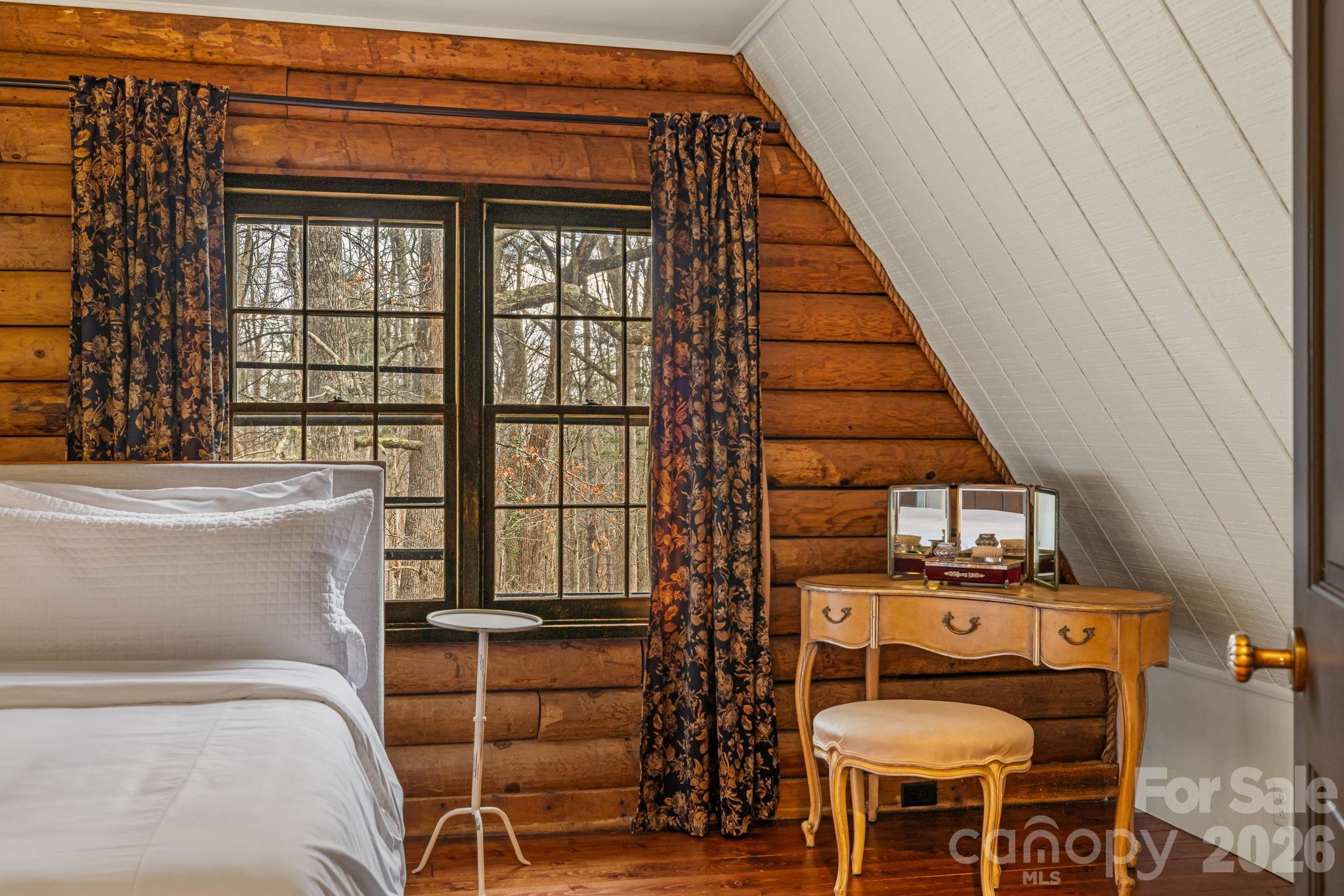 16 Decker Drive Asheville NC 28803