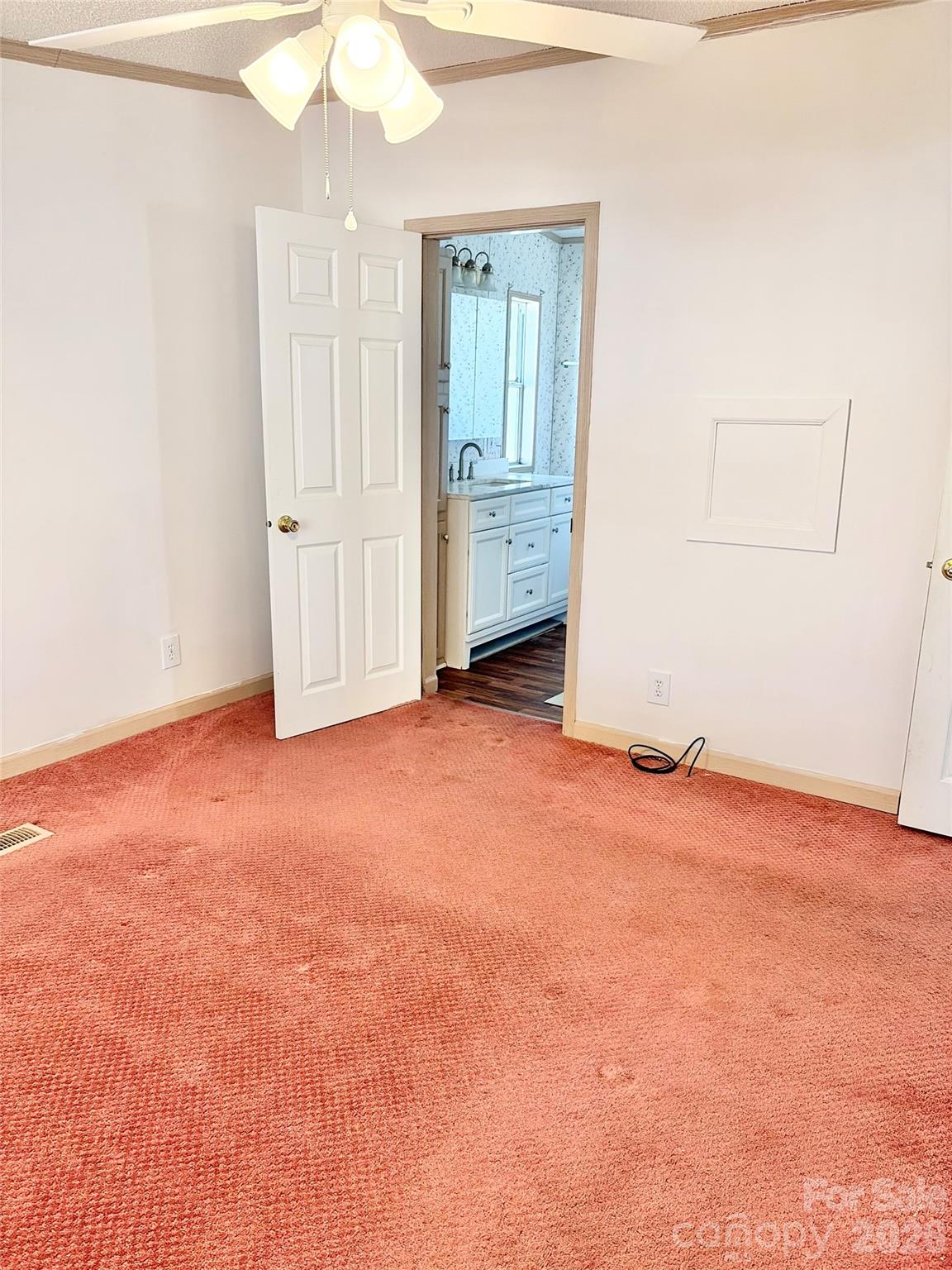 261 White Ash Circle Hendersonville NC 28739
