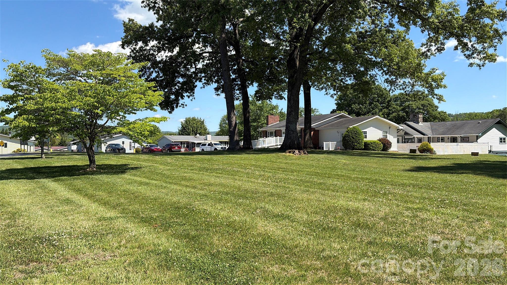 261 White Ash Circle Hendersonville NC 28739