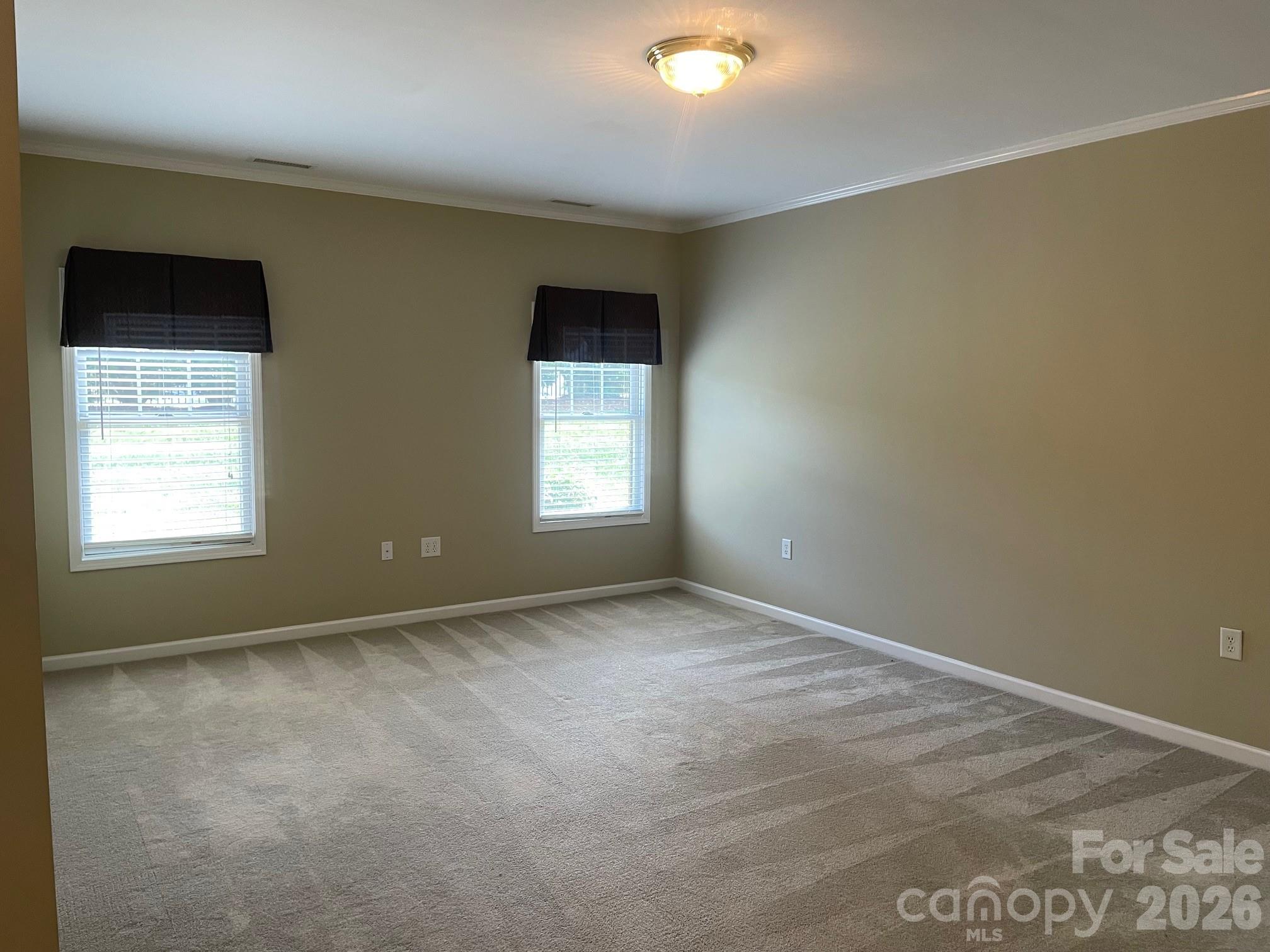 489 26th Avenue NE Hickory NC 28601