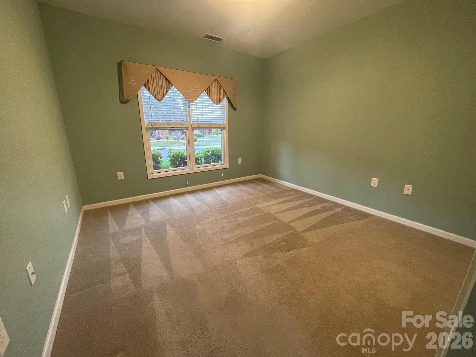 489 26th Avenue NE Hickory NC 28601
