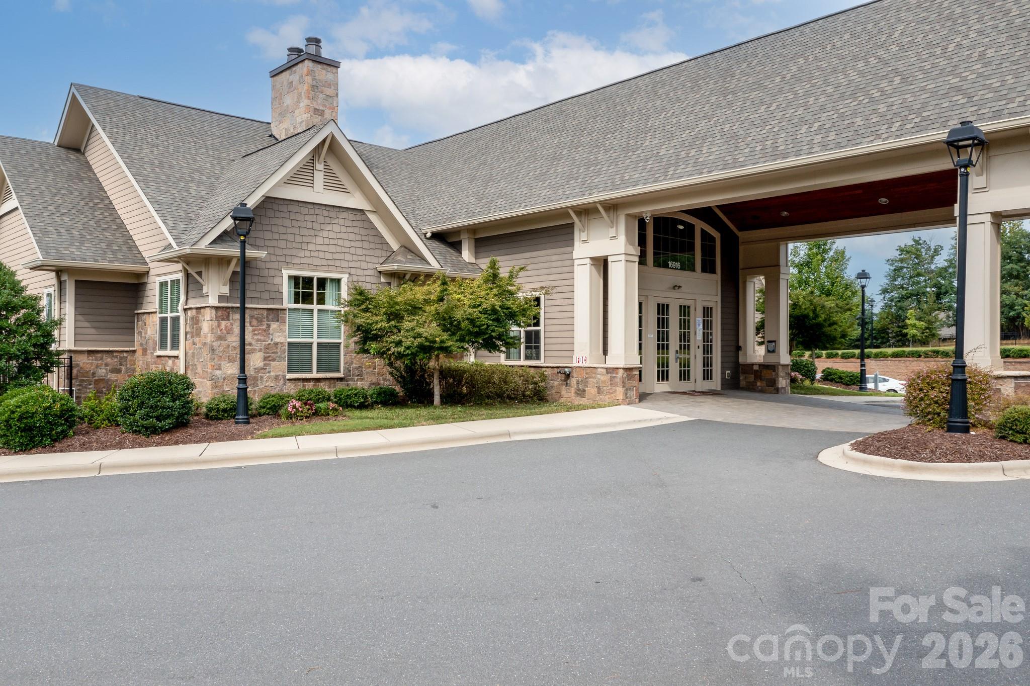 15403 Oleander Drive Charlotte NC 28278