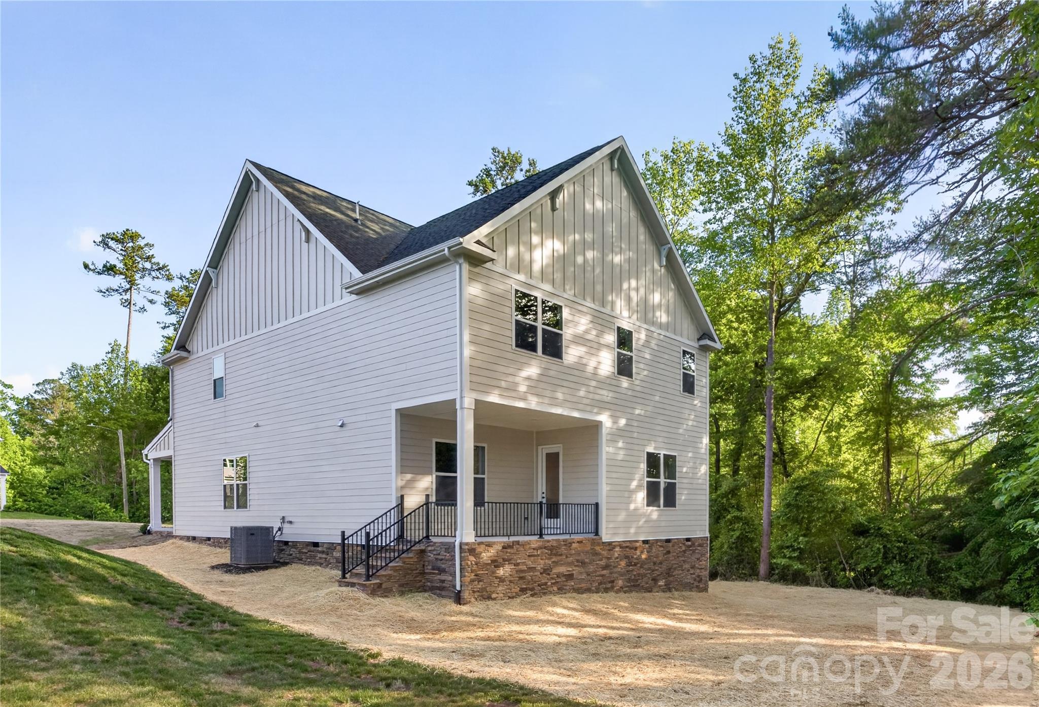 3883 12th Street NE Hickory NC 28601