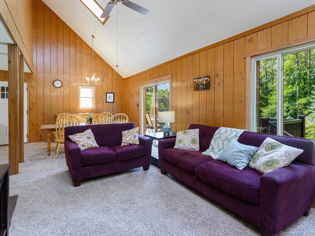 136 Chestnut Creek Road Candler NC 28715