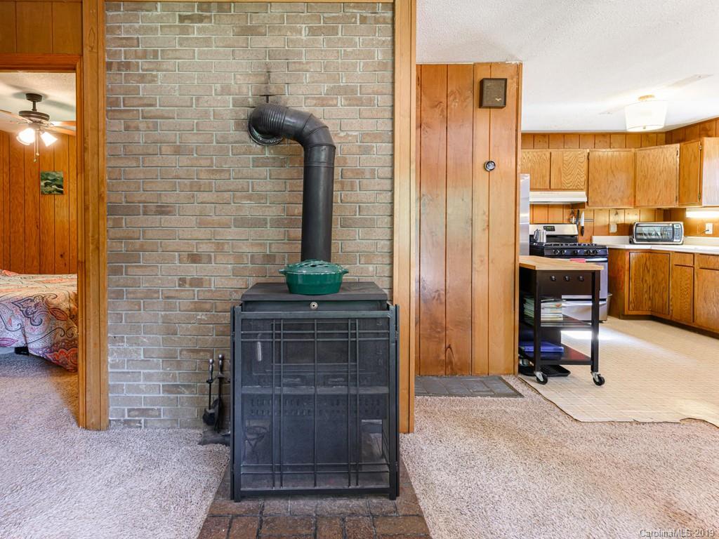 136 Chestnut Creek Road Candler NC 28715