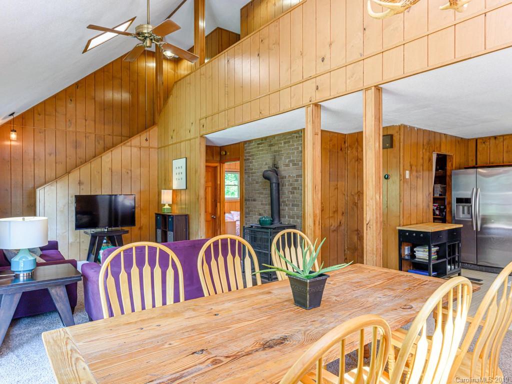 136 Chestnut Creek Road Candler NC 28715