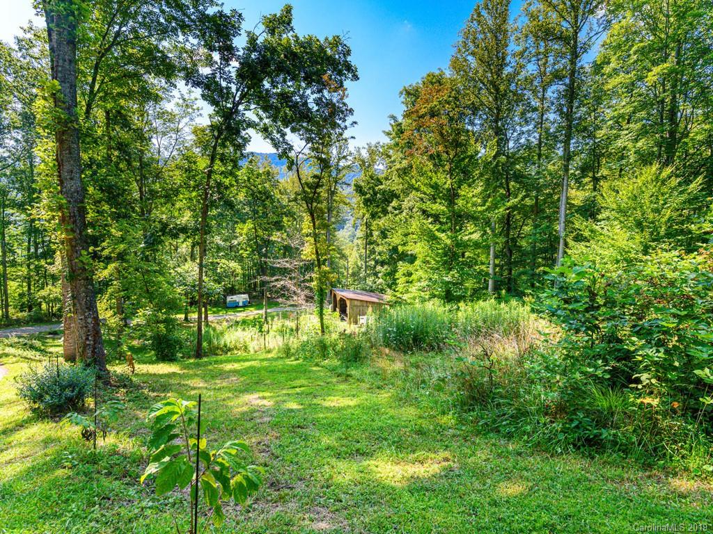 136 Chestnut Creek Road Candler NC 28715