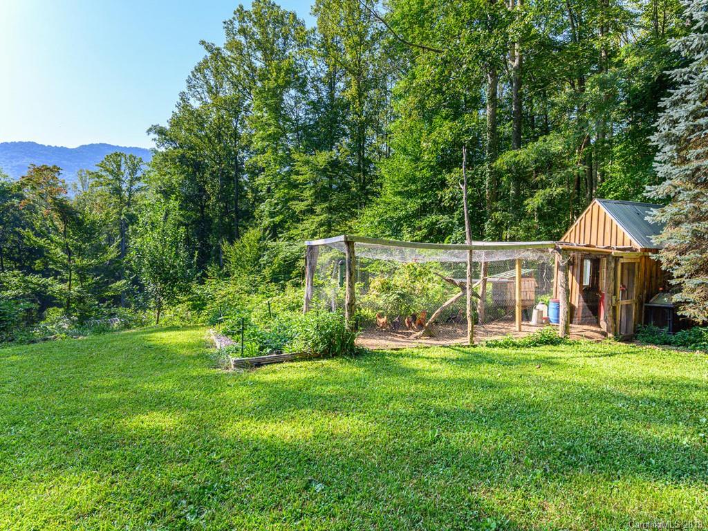 136 Chestnut Creek Road Candler NC 28715