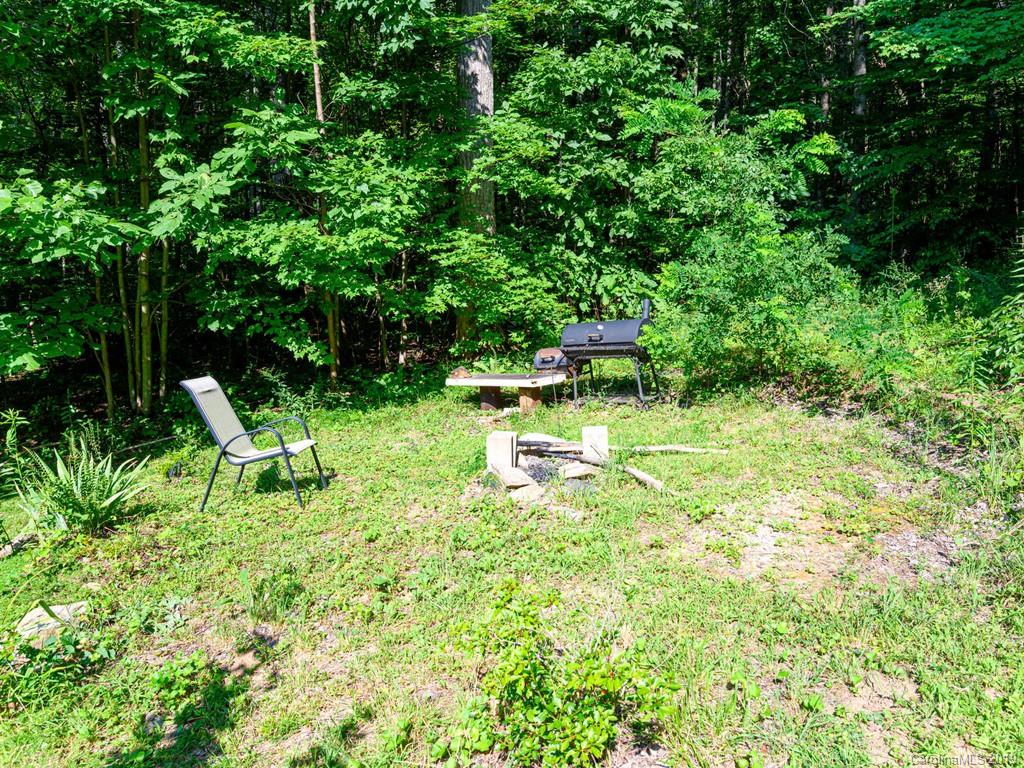 136 Chestnut Creek Road Candler NC 28715