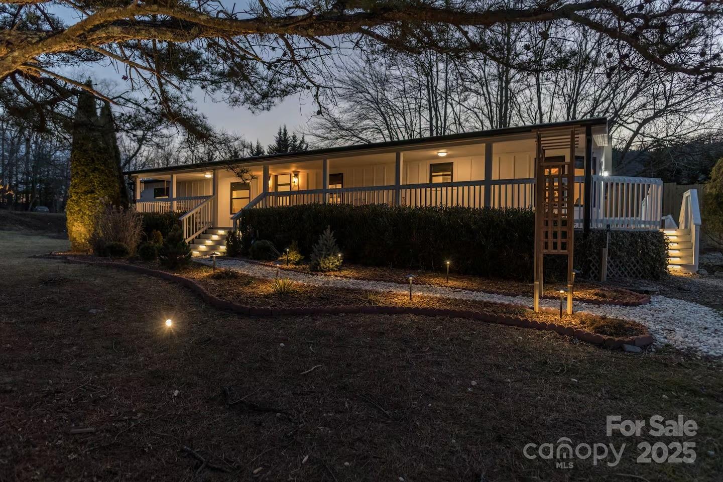 2 Shady Oak Lane Arden NC 28704