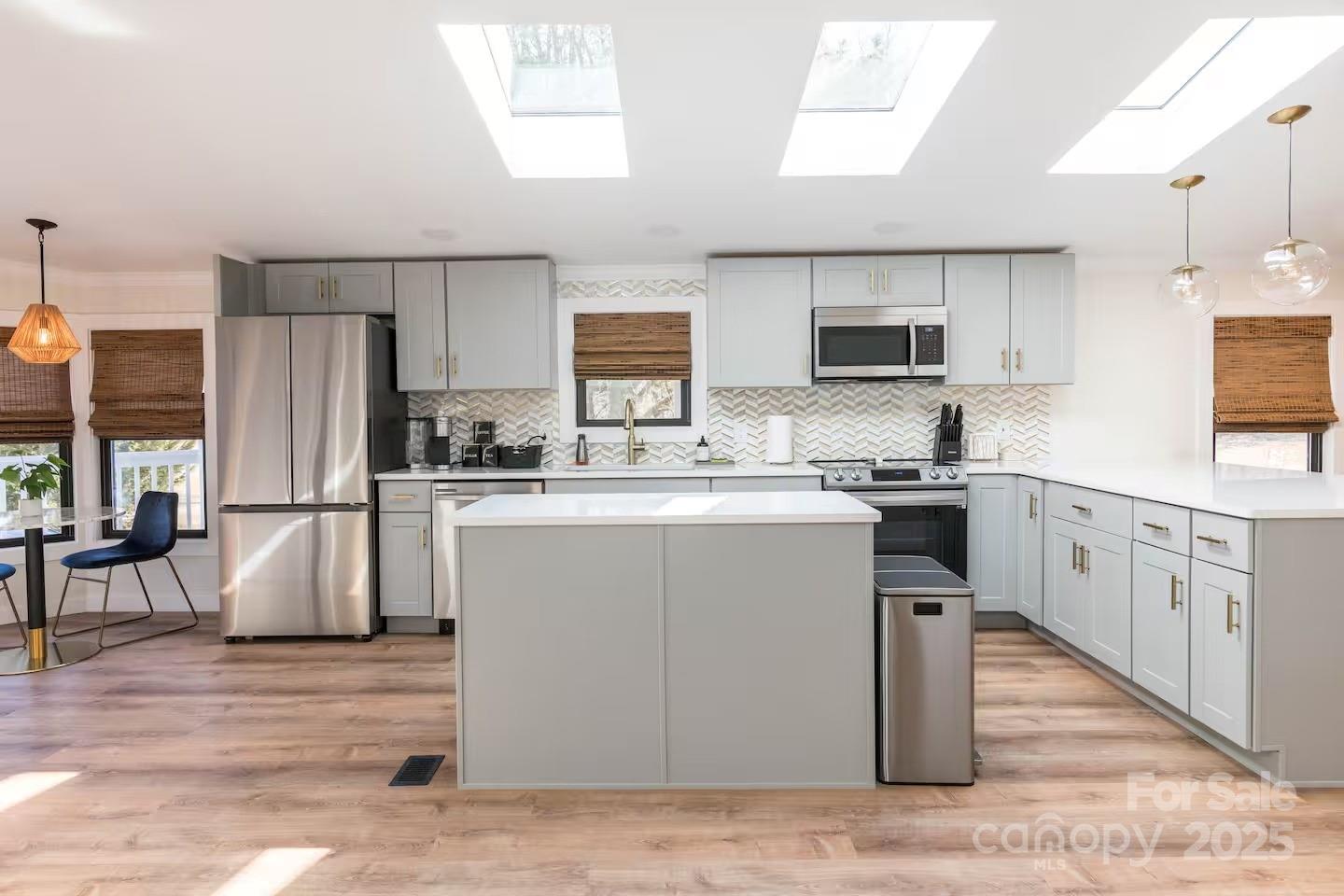 2 Shady Oak Lane Arden NC 28704