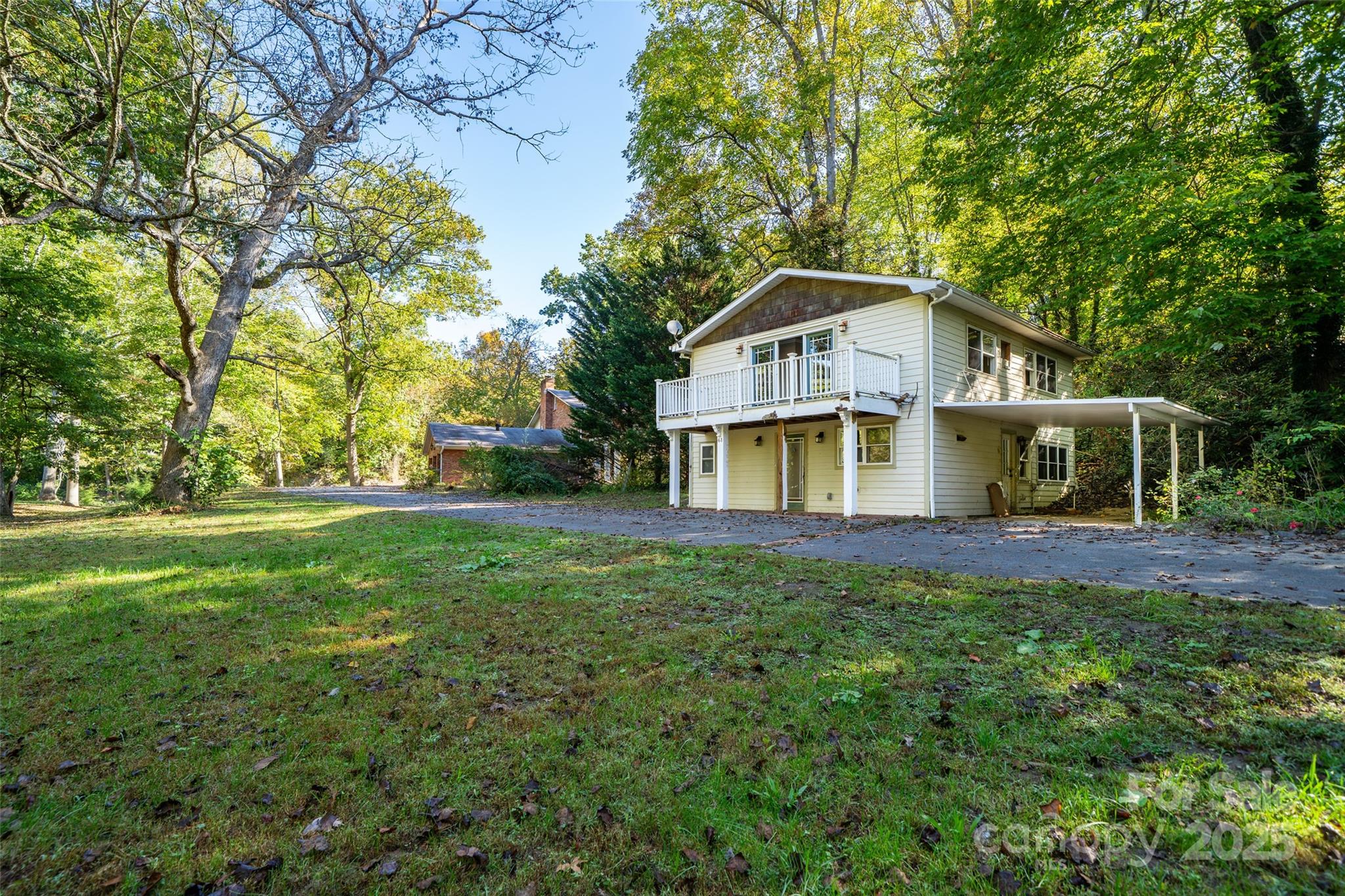 61 Riverbend Road Canton NC 28716