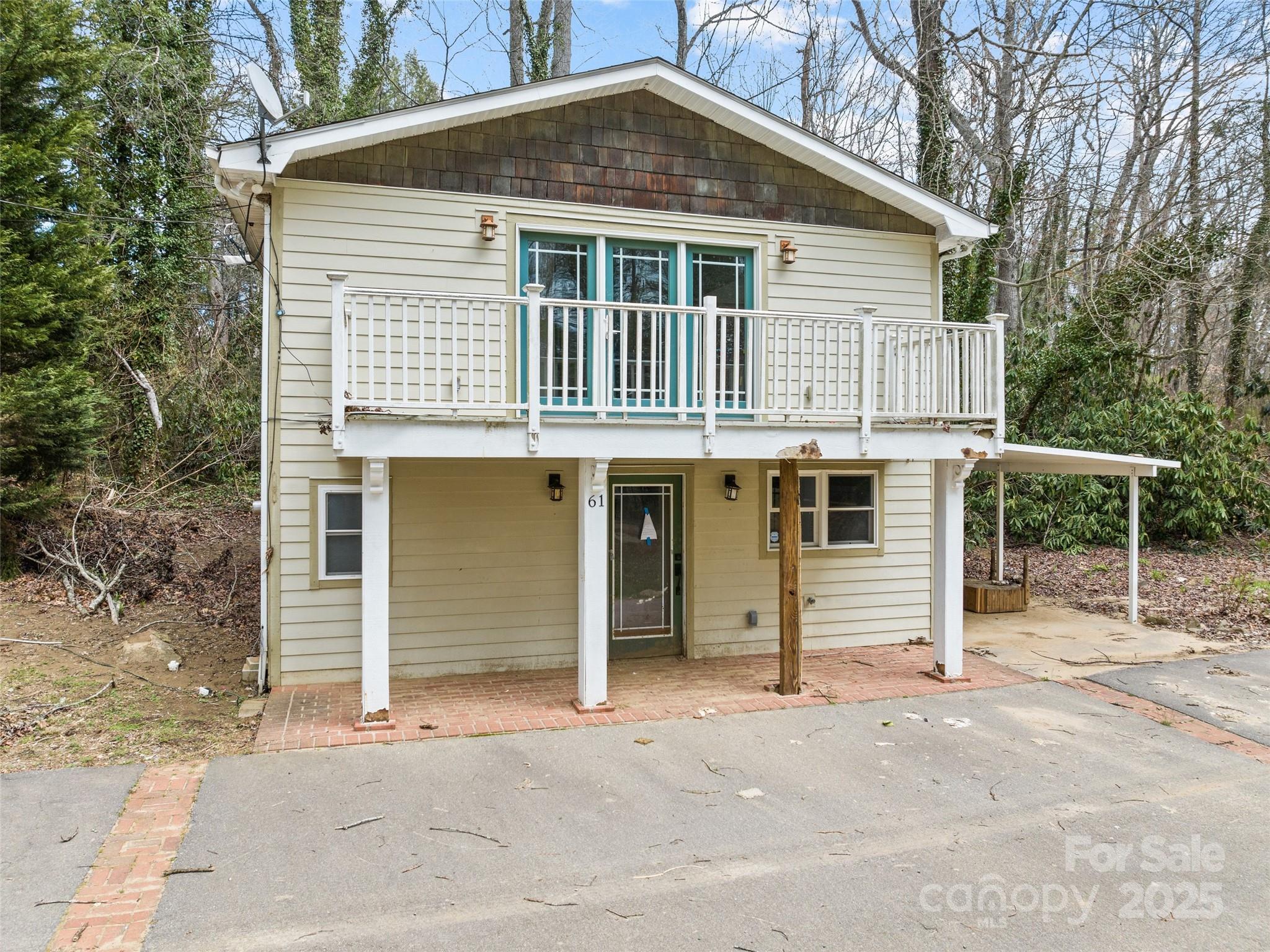 61 Riverbend Road Canton NC 28716