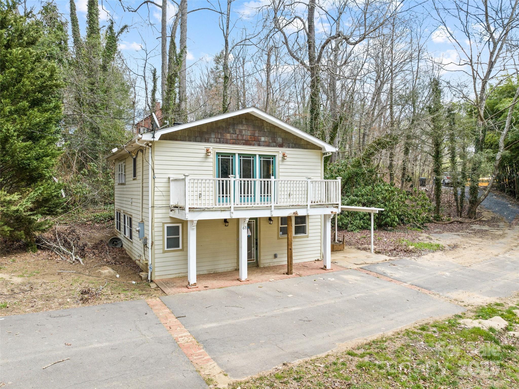 61 Riverbend Road Canton NC 28716