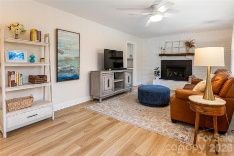 20 Pinehurst Road Asheville NC 28805