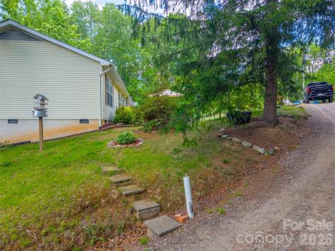 90, 60 & 132 Hennessee Street Clyde NC 28721