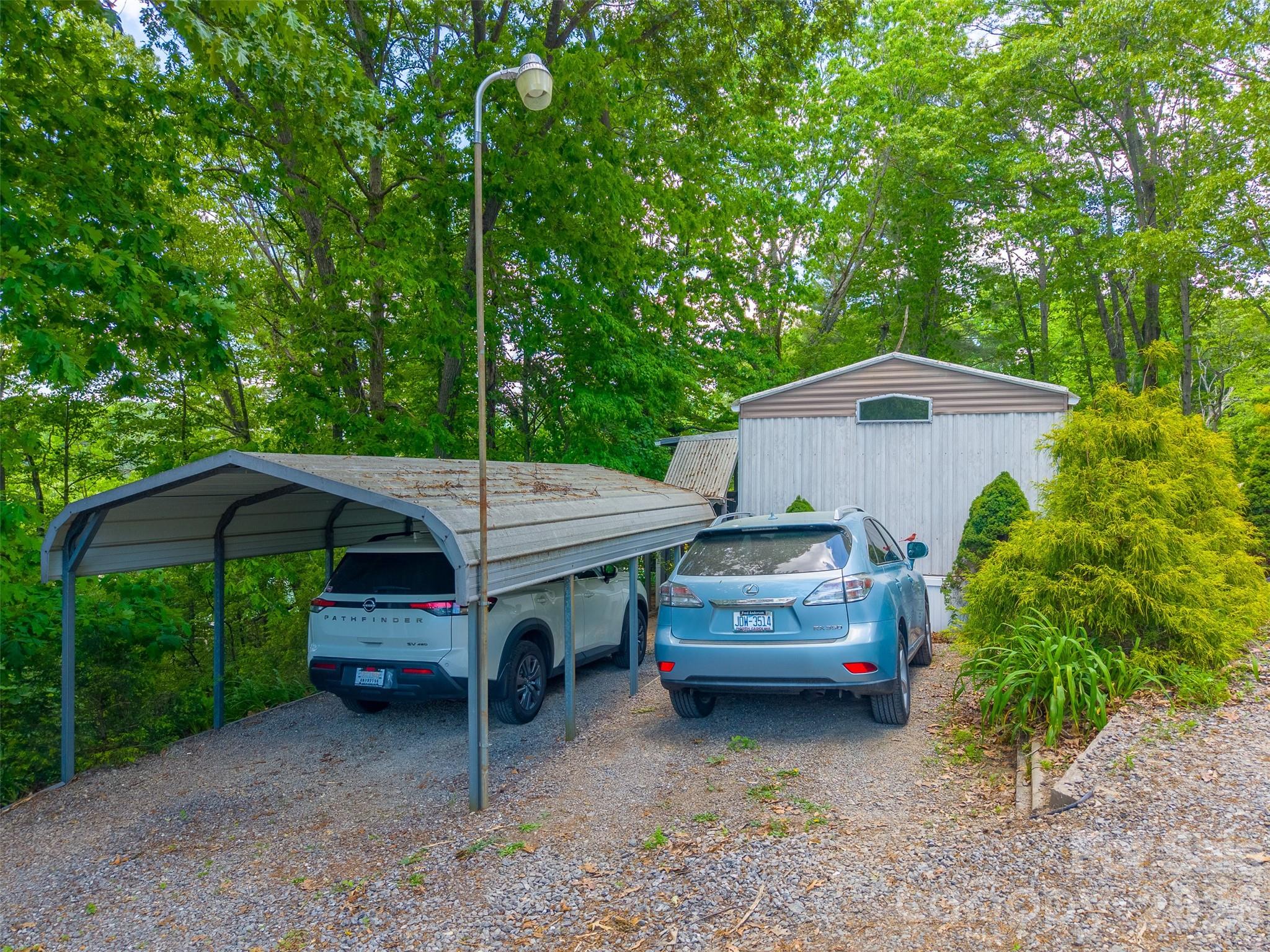 90, 60 & 132 Hennessee Street Clyde NC 28721