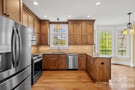 22 Lone Coyote Ridge Fletcher NC 28732