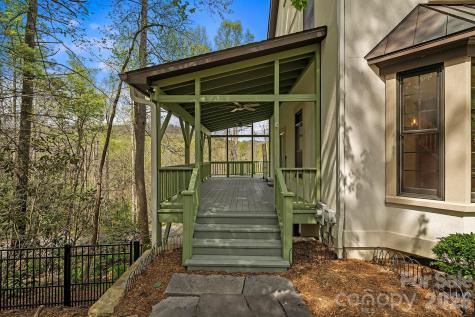 22 Lone Coyote Ridge Fletcher NC 28732