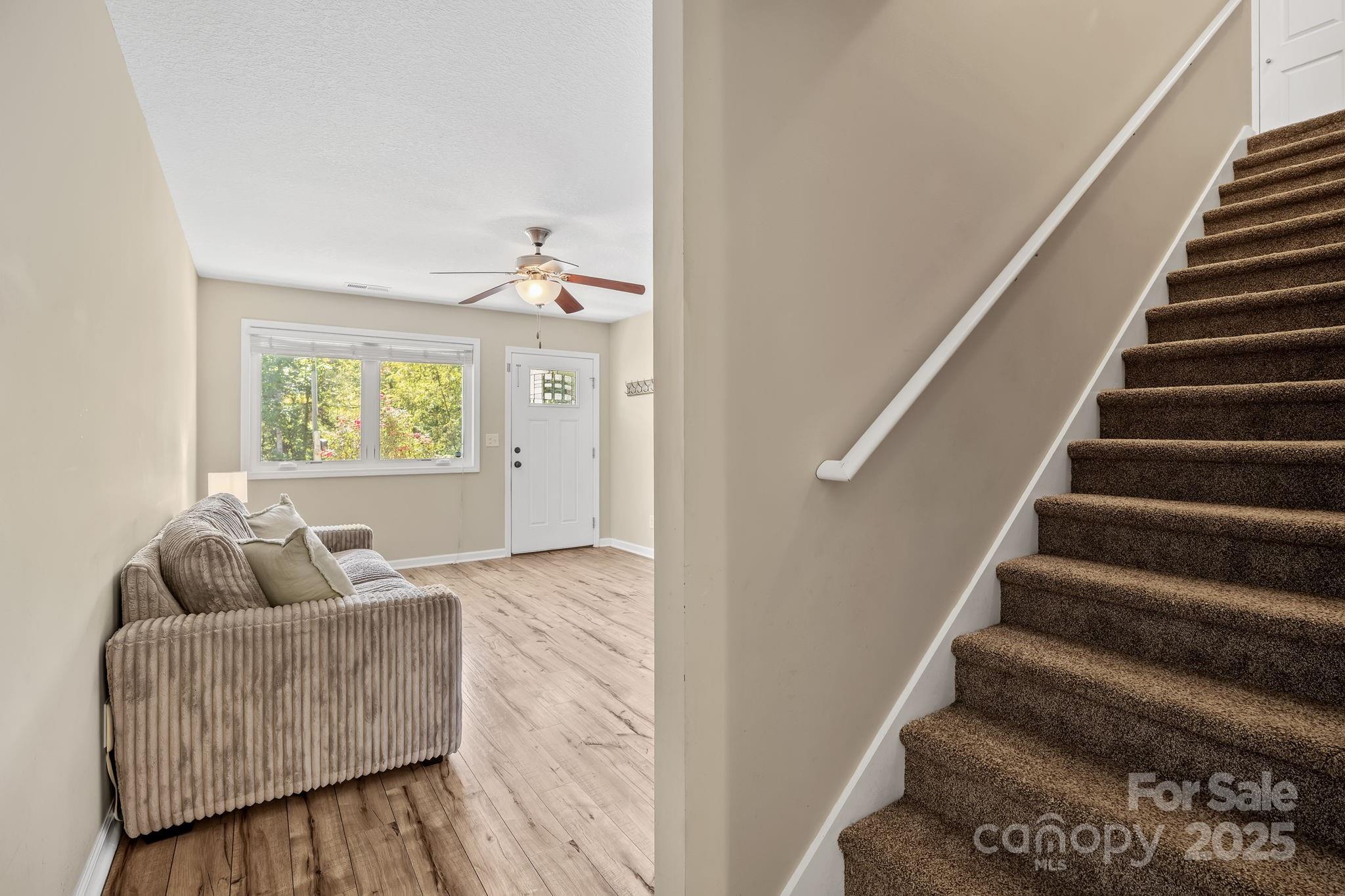 33 English Ivy Road Asheville NC 28806