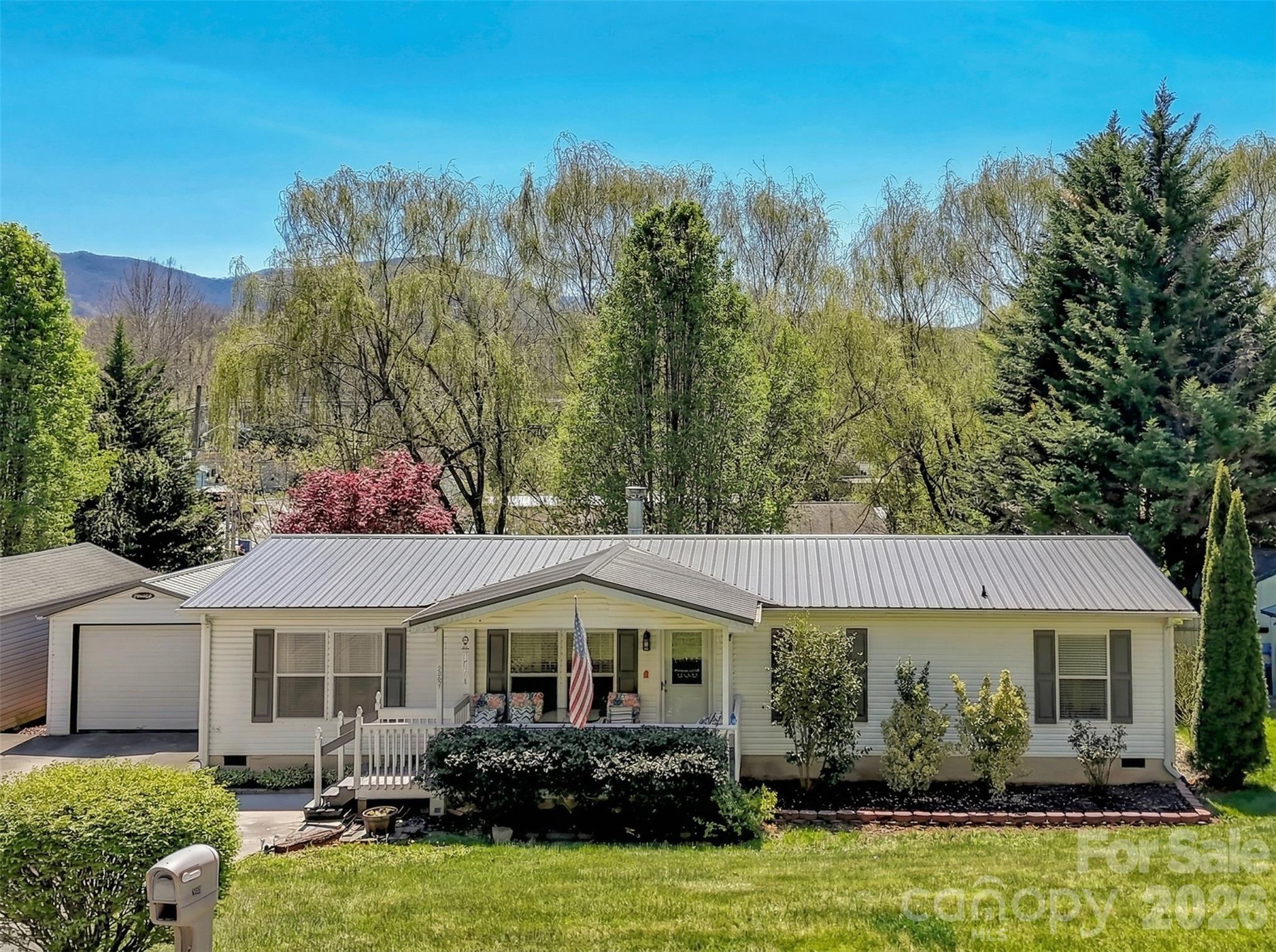 233 Fourth Street Waynesville NC 28786
