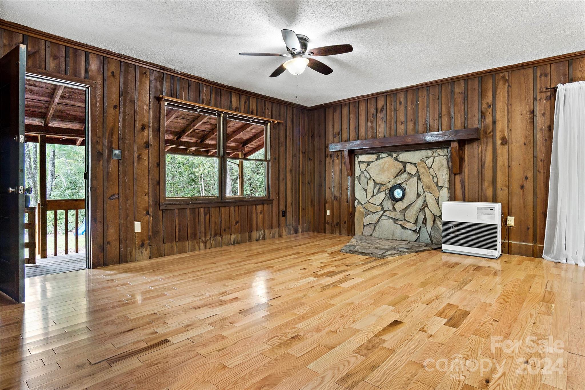 74 Mountain Ivy Drive Marion NC 28752