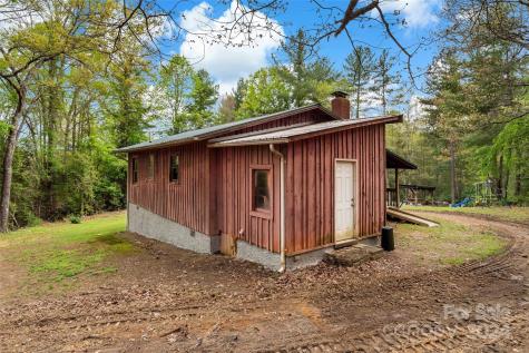 74 Mountain Ivy Drive Marion NC 28752