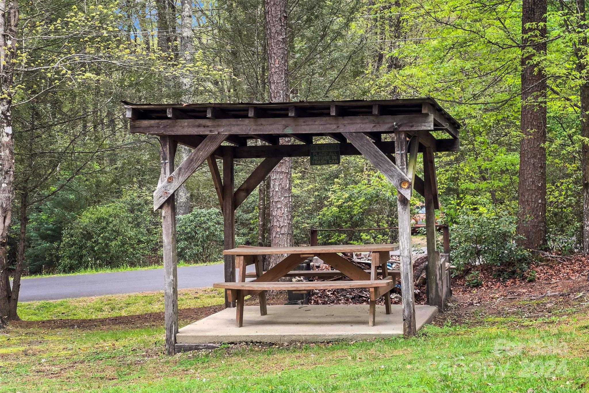 74 Mountain Ivy Drive Marion NC 28752