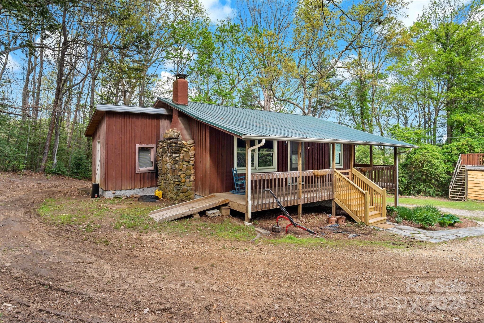 74 Mountain Ivy Drive Marion NC 28752