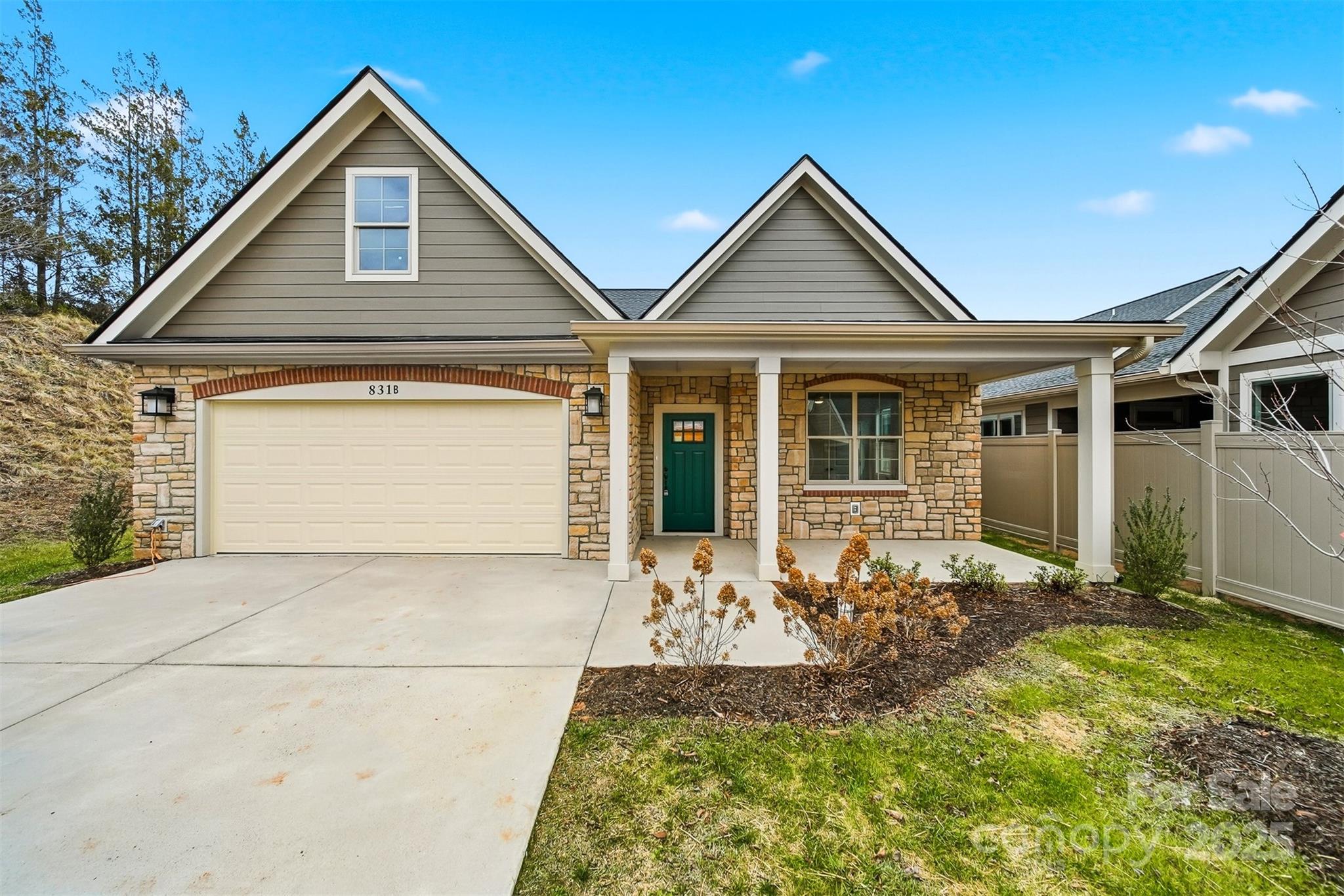 831B Wynnshire Drive Hickory NC 28601