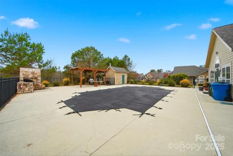 831B Wynnshire Drive Hickory NC 28601
