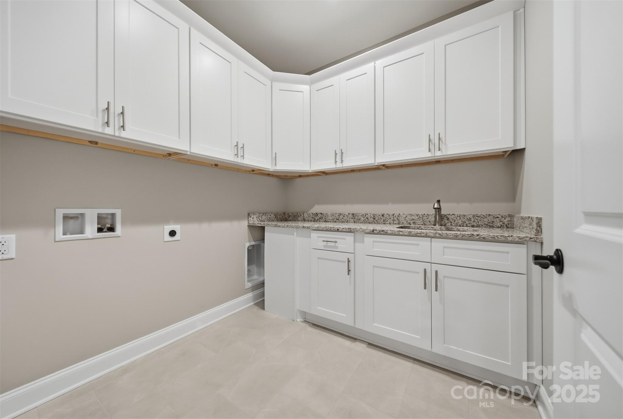 831B Wynnshire Drive Hickory NC 28601