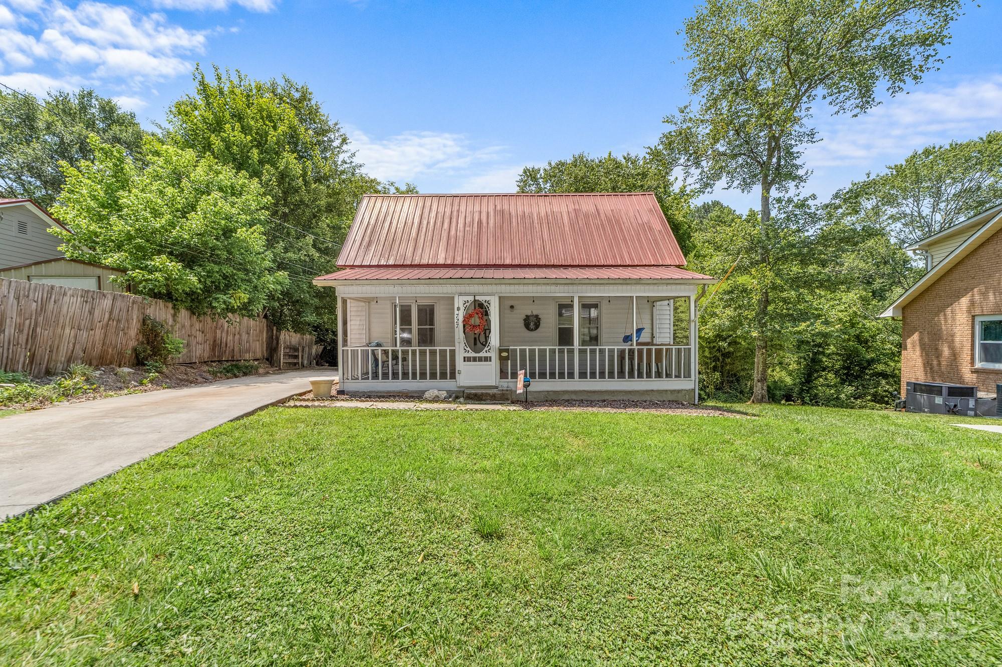 727 W Main Street Extension Lincolnton NC 28092