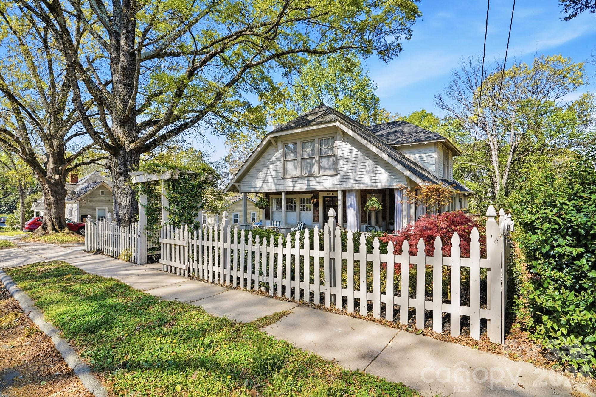 1815 Seigle Avenue Charlotte NC 28205